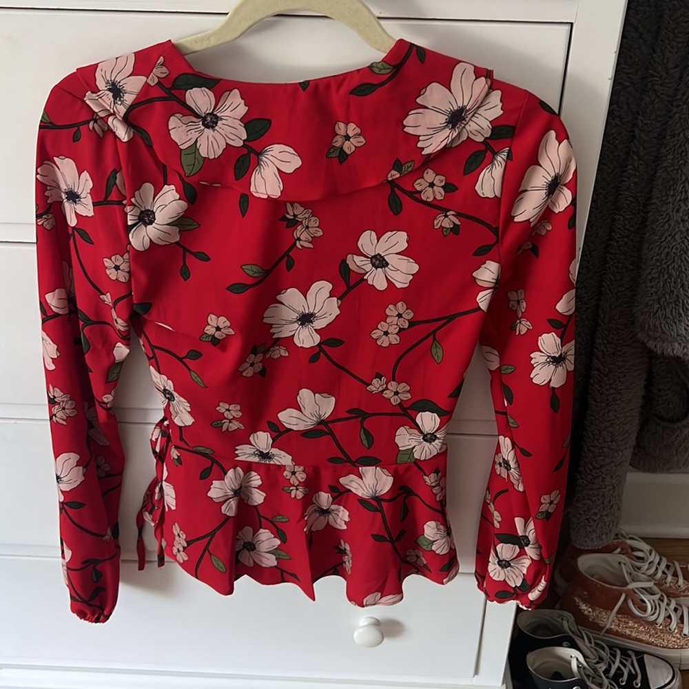 BRAND NEW blouse - Picture 2 of 2